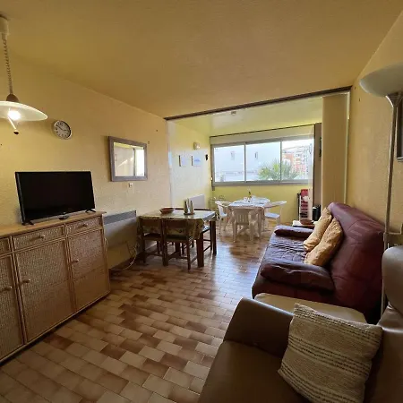 Cosy Avec Cabine, Piscine, Parking, Lave-linge, Proche Et Commerces. - Fr-1-702-9