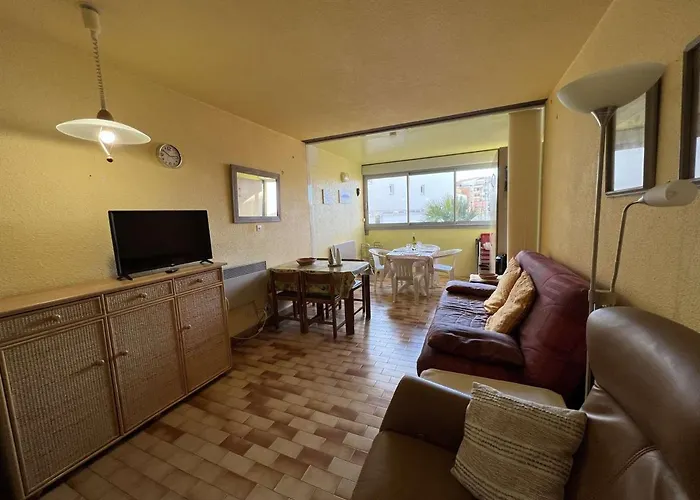 Cosy Avec Cabine, Piscine, Parking, Lave-linge, Proche Et Commerces. - Fr-1-702-9