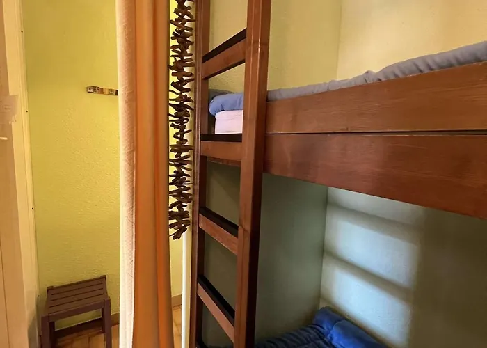 Cosy Avec Cabine, Piscine, Parking, Lave-linge, Proche Et Commerces. - Fr-1-702-9